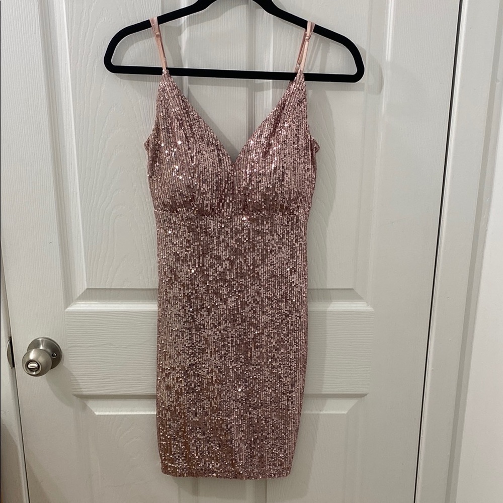 Emerald Sundae Gold Pink Sequin Bodycon Mini Dress